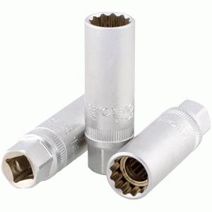 Magnetic spark plug socket 3/8